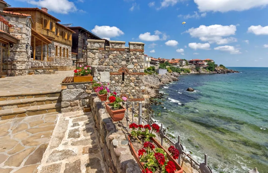 Marina Sands Bijou Boutique Is An Excellent Choice For Travelers Visiting Obzor-1